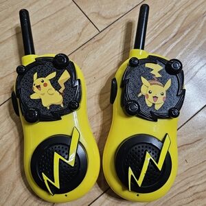 Set  Pair of Pokémon Walkie Talkies Pikachu Long Range Tested - Cartoon Toys Tv
